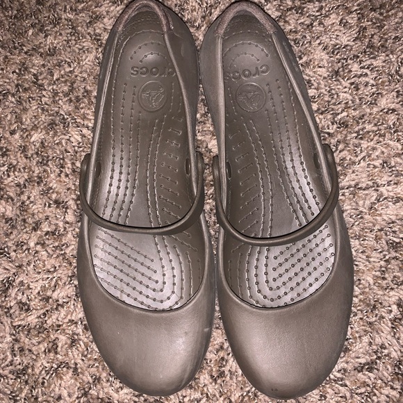 Crocs Brown Rubber Flats Size 9 - Picture 2 of 5